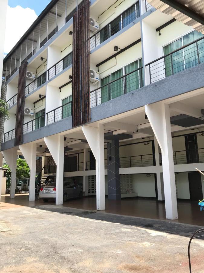 Vatchara Northgate Hotel Nakhon Sawan Extérieur photo
